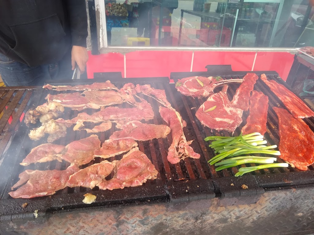 Carniceria, cervecería, abarrotes, Mercado Itzel | Calle Jacinto 1126, La Morita, 22245 Tijuana, B.C., Mexico | Phone: 664 524 1635