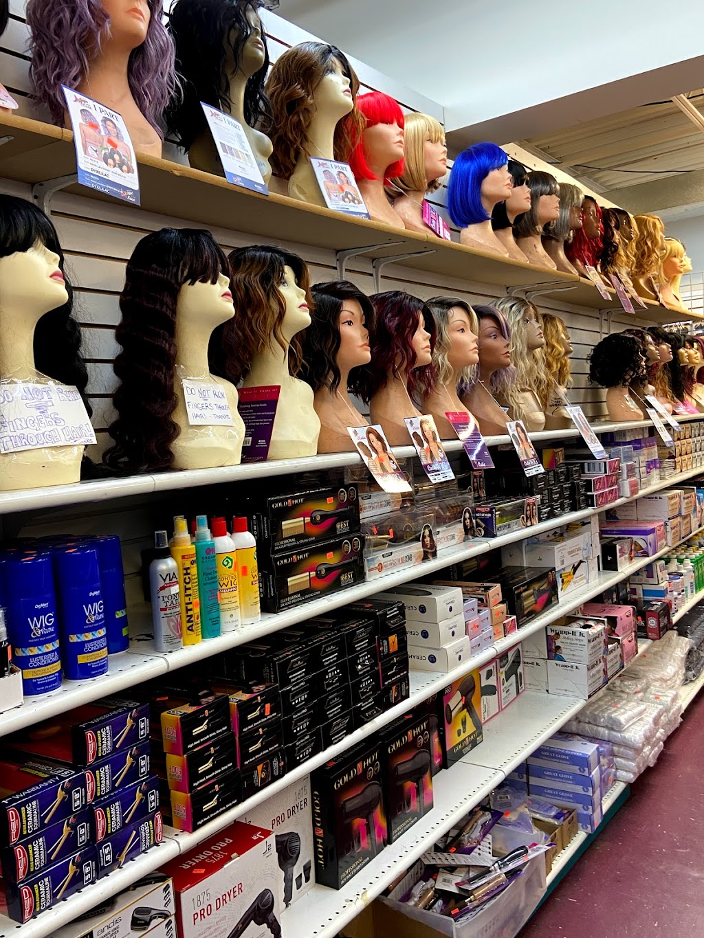 A & A Beauty Supply | 1371 Copley Rd, Akron, OH 44320, USA | Phone: (330) 836-8859