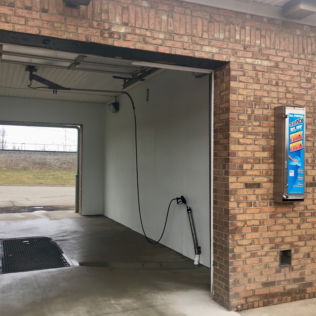 Thomsons Choo Choo Car Wash | 19076 Northville Rd, Northville, MI 48168, USA | Phone: (248) 234-1528