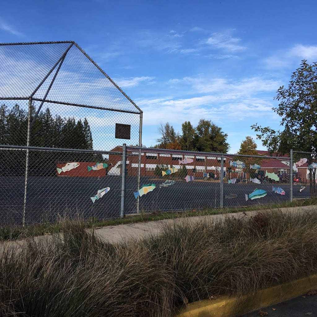 Capitol Hill Elementary School | 8401 SW 17th Ave, Portland, OR 97219, USA | Phone: (503) 916-6303