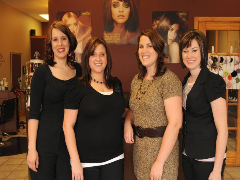 Jeannas Salon Inc | 4908 US-12, Maple Plain, MN 55359, USA | Phone: (763) 479-0331