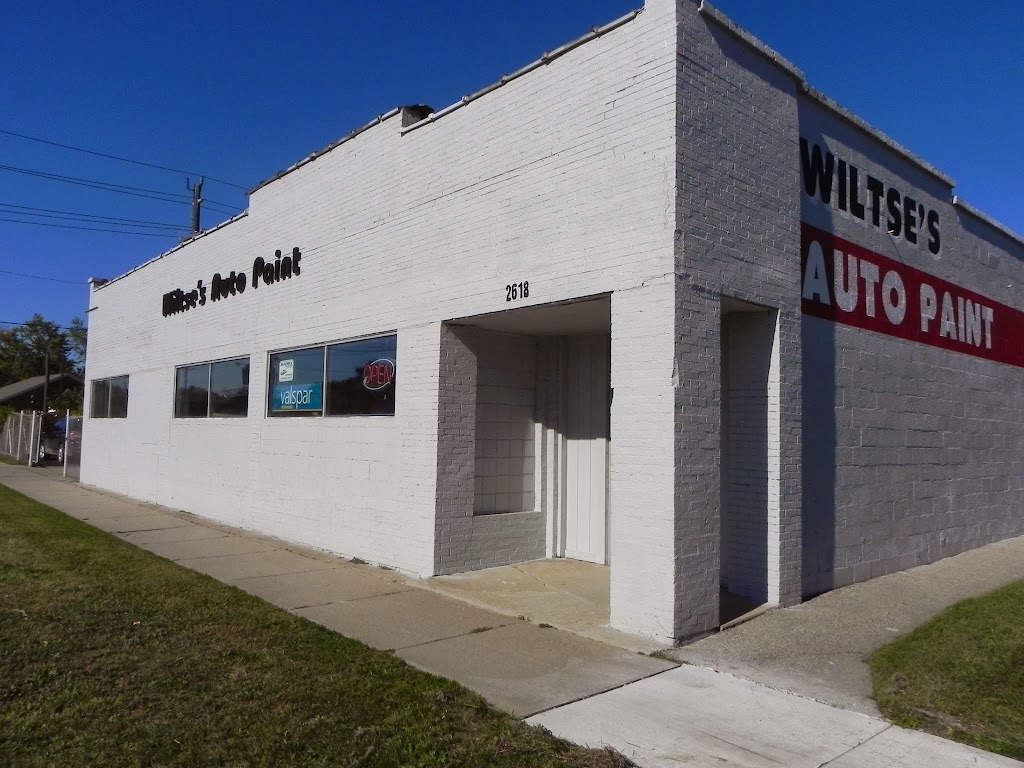 Wiltses Auto Paint | 2618 Dixie Hwy, Waterford Twp, MI 48328, USA | Phone: (248) 674-4177