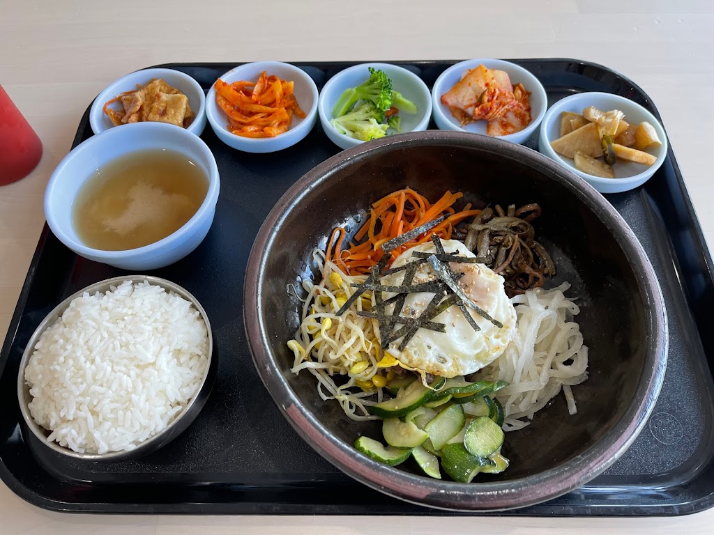 Mom’s Kitchen Korean Cuisine | 1016 E Hebron Pkwy Ste 148, Carrollton, TX 75010, USA | Phone: (469) 494-9234