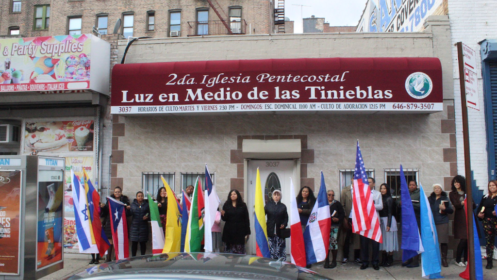 2da Iglesia Pentecostal Luz En Medio De Las Tinieblas Inc. | 3037 Webster Ave, Bronx, NY 10467, USA | Phone: (646) 879-3507