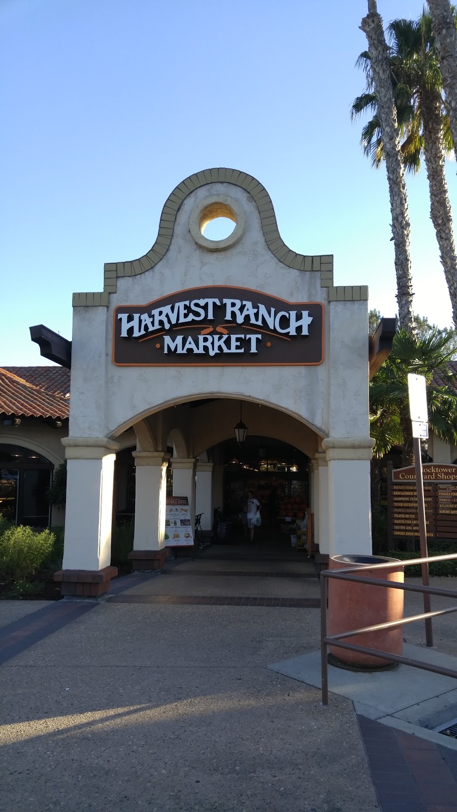 Harvest Ranch Markets - Encinitas | 162 S Rancho Santa Fe Rd, Encinitas, CA 92024, USA | Phone: (760) 944-6898