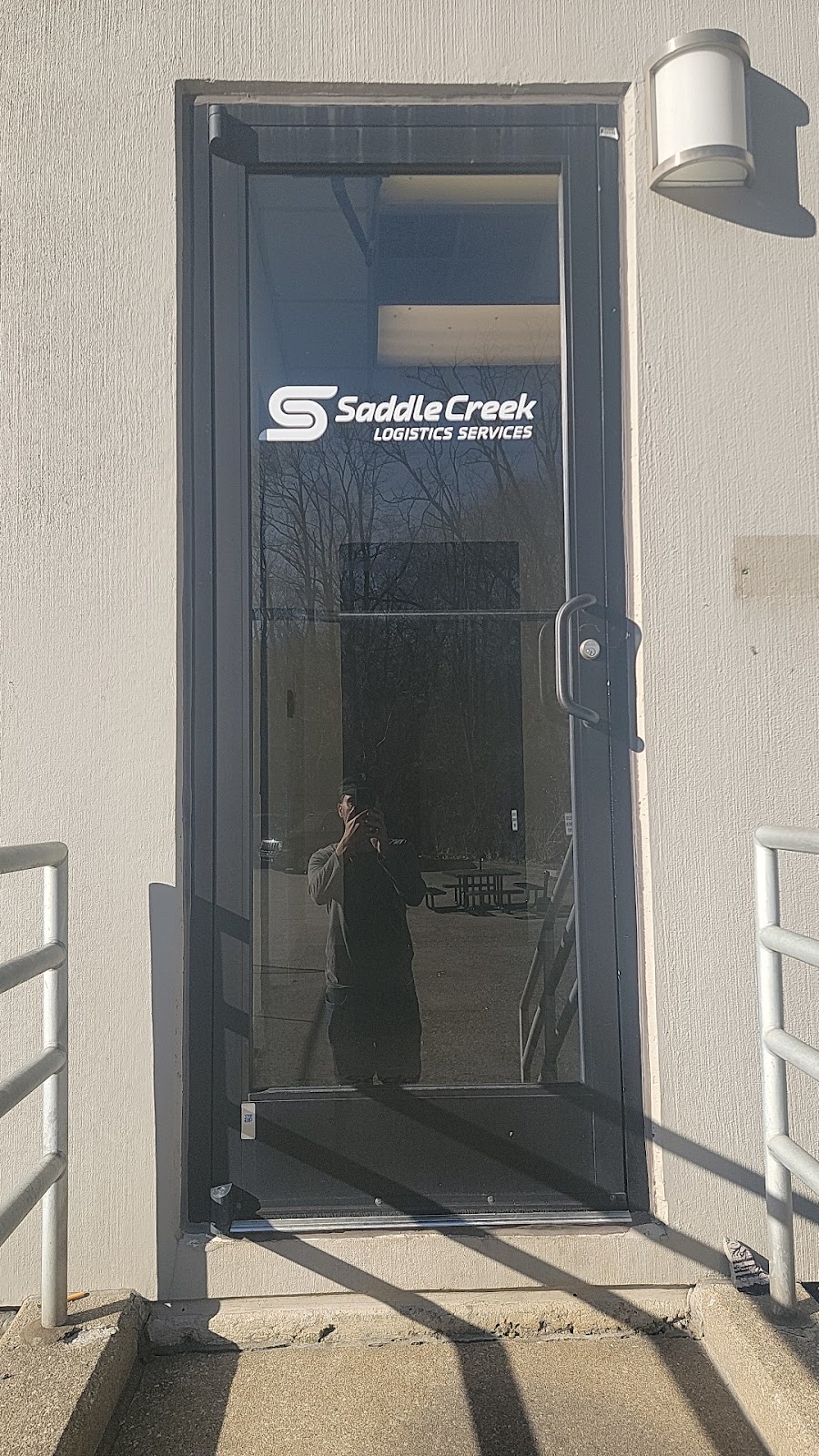 Saddle Creek Logistics Services | 1353 Baker Ct, Lexington, KY 40511, USA | Phone: (859) 663-2069