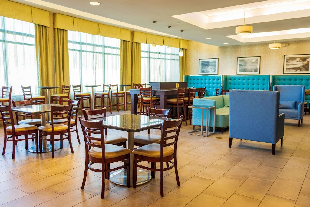 Comfort Inn & Suites Plainville-Foxboro | 164 Washington St, Plainville, MA 02762, USA | Phone: (508) 809-7840