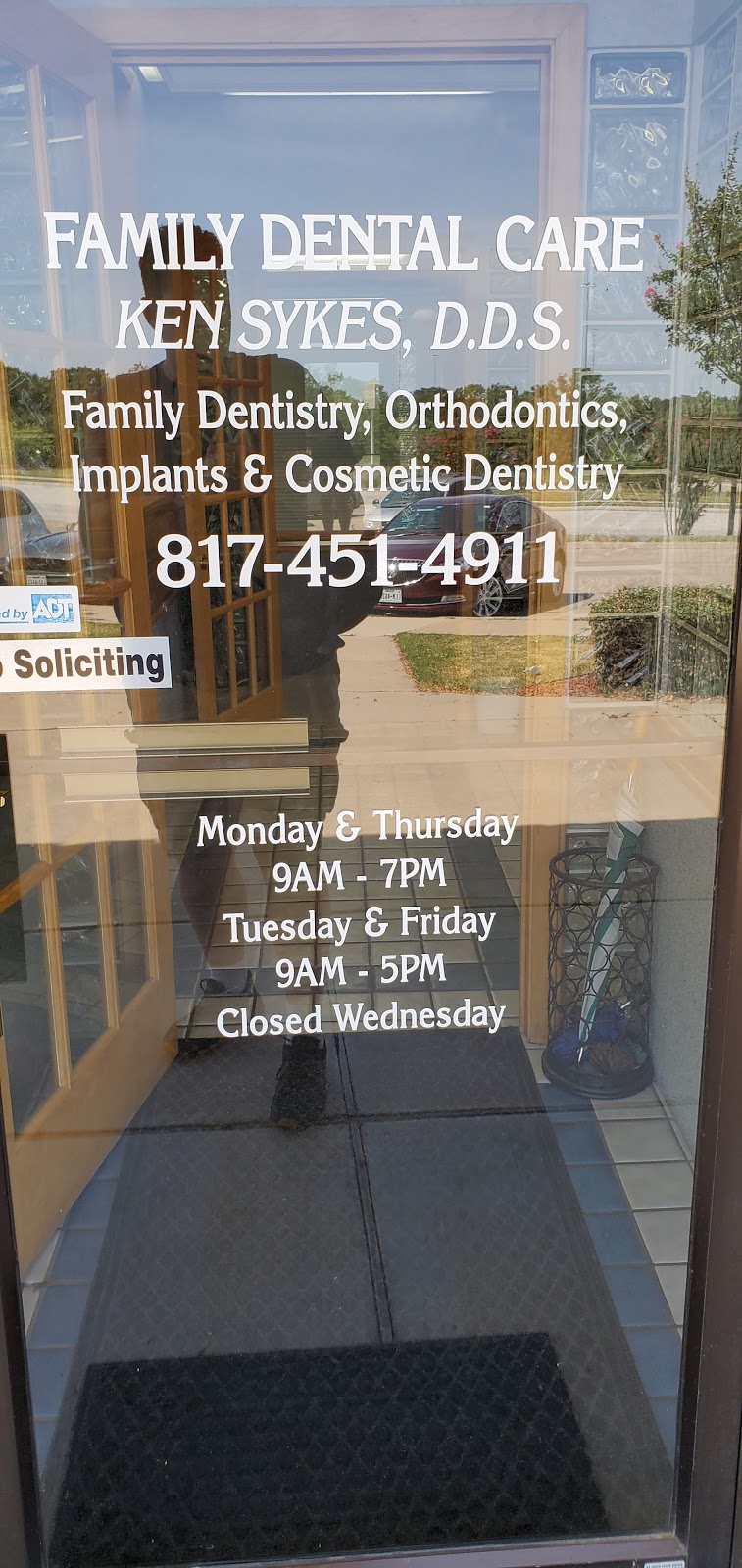 Dr. Kenneth E. Sykes, DDS | 1100 Bridgewood Dr, Fort Worth, TX 76112, USA | Phone: (817) 451-4911