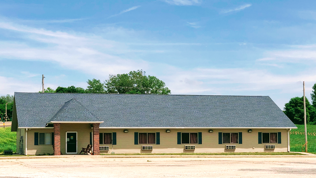 Oakland Express Motel | 911 NE-32, Oakland, NE 68045, USA | Phone: (402) 685-5942