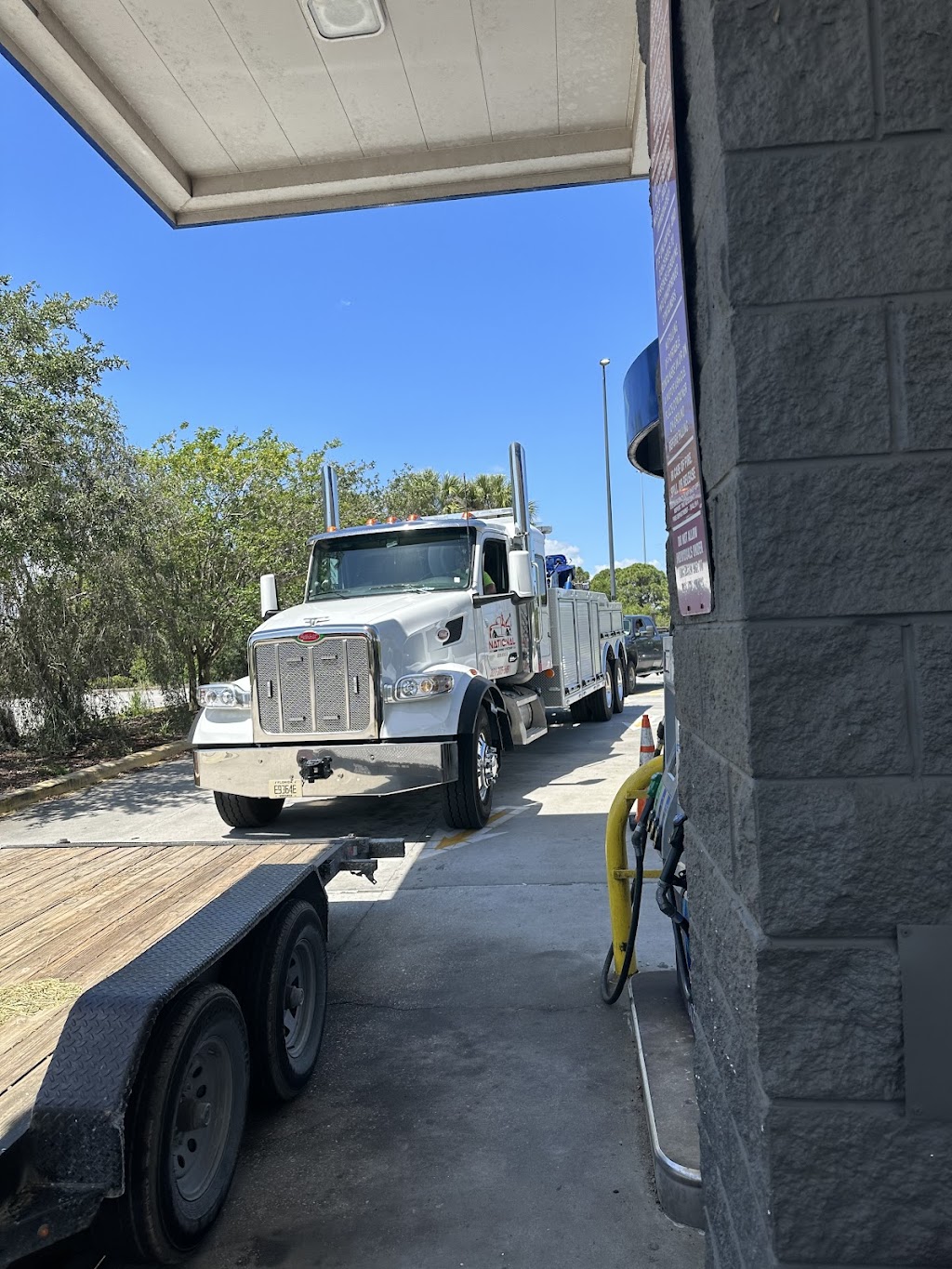 Class M&M Towing & Recovery | 1614 Lake Dr, Cocoa, FL 32926, USA | Phone: (321) 305-5891