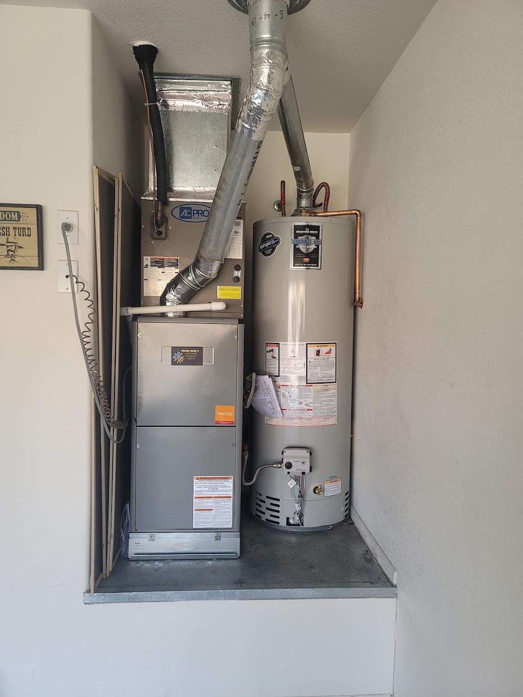 Huffmans Heating & Cooling LLC | 16811 W Barwick Dr, Surprise, AZ 85387, USA | Phone: (623) 606-1145