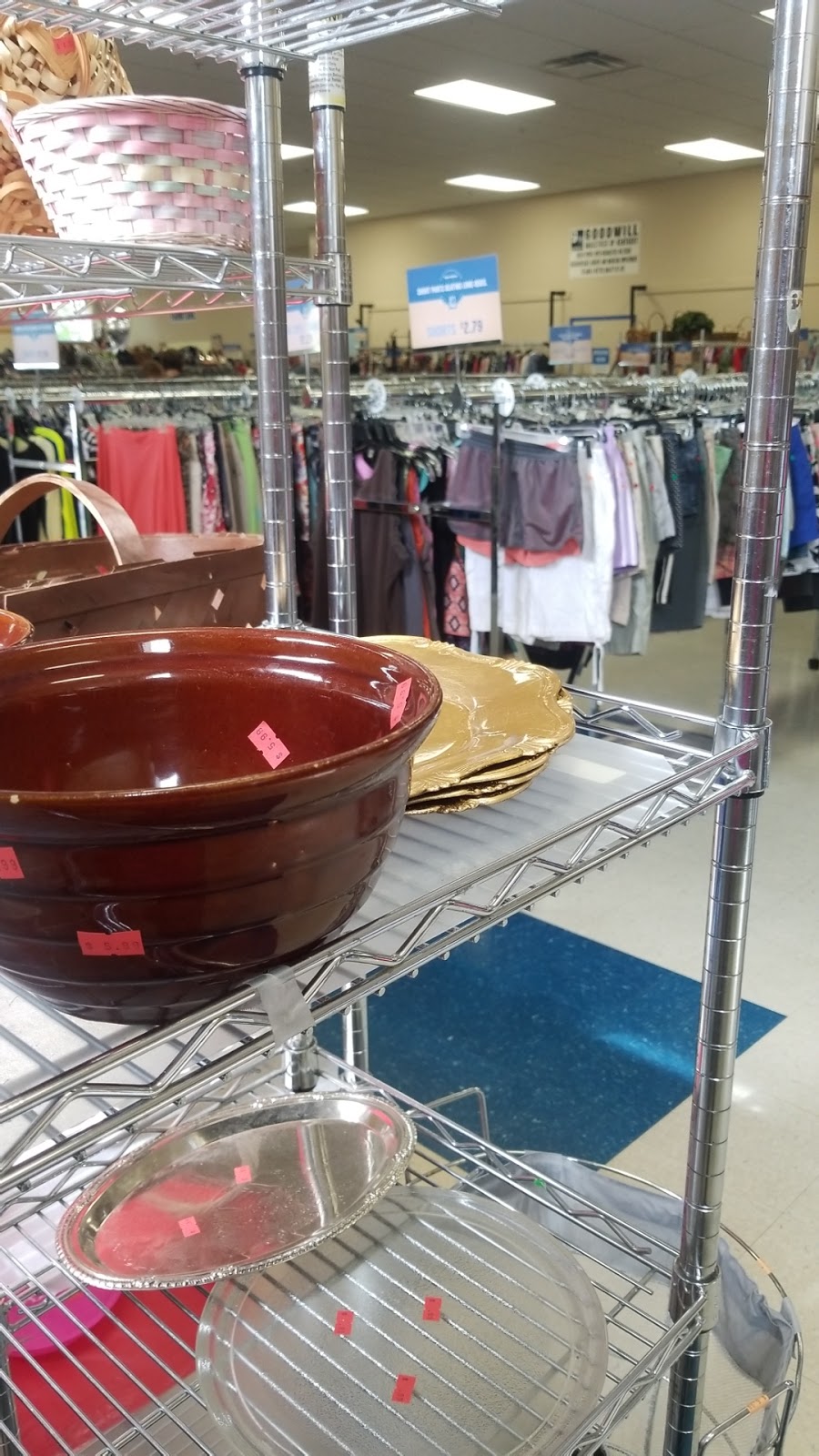 Goodwill | 219 Padgett St, Bardstown, KY 40004 | Phone: (502) 348-5618