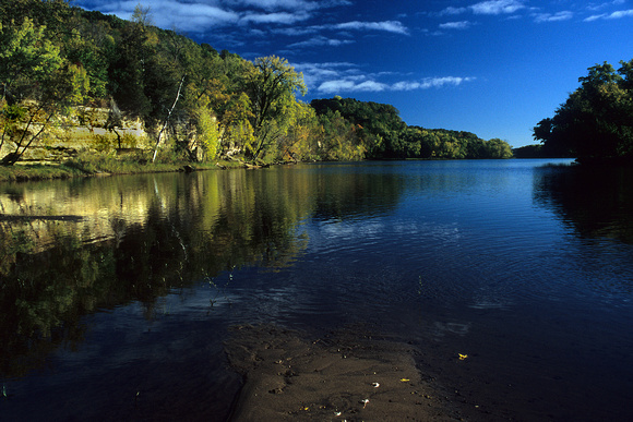 St. Croix Valley Inn (The Croix House) | 305 River St, Osceola, WI 54020 | Phone: (715) 494-1677