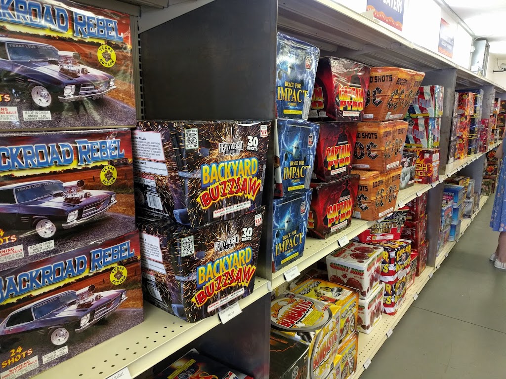 American Fireworks | 7041 Darrow Rd, Hudson, OH 44236, USA | Phone: (330) 650-1776