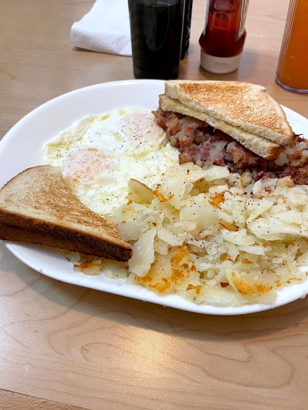 The Pantry Restaurant Washington | 58884 Van Dyke Ave, Washington, MI 48094, USA | Phone: (586) 677-4135