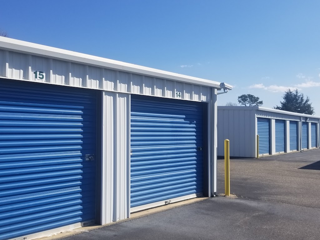 Superior Storage - East Bend | 559 NC-67, East Bend, NC 27018, USA | Phone: (336) 863-3318