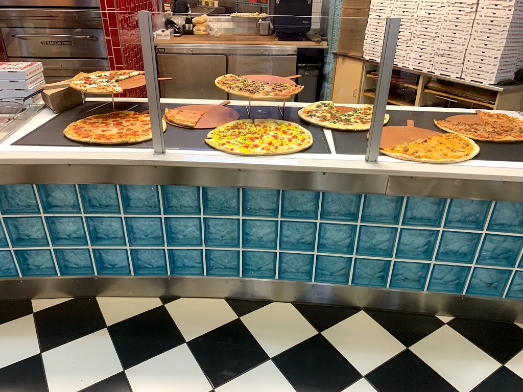 New York New York Pizza | Tampa International Airport, Airside A, Tampa, FL 33607, USA | Phone: (585) 698-8880