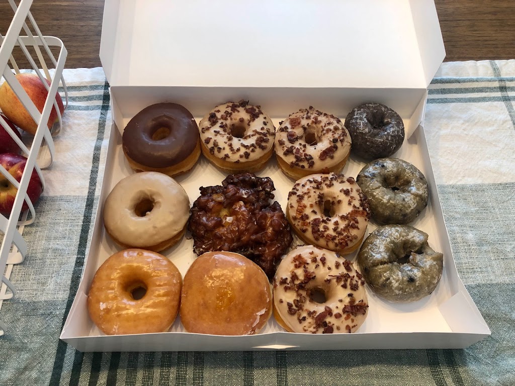 Donut Daily | 106 Bratton Dr, Garner, NC 27529, USA | Phone: (919) 322-2354