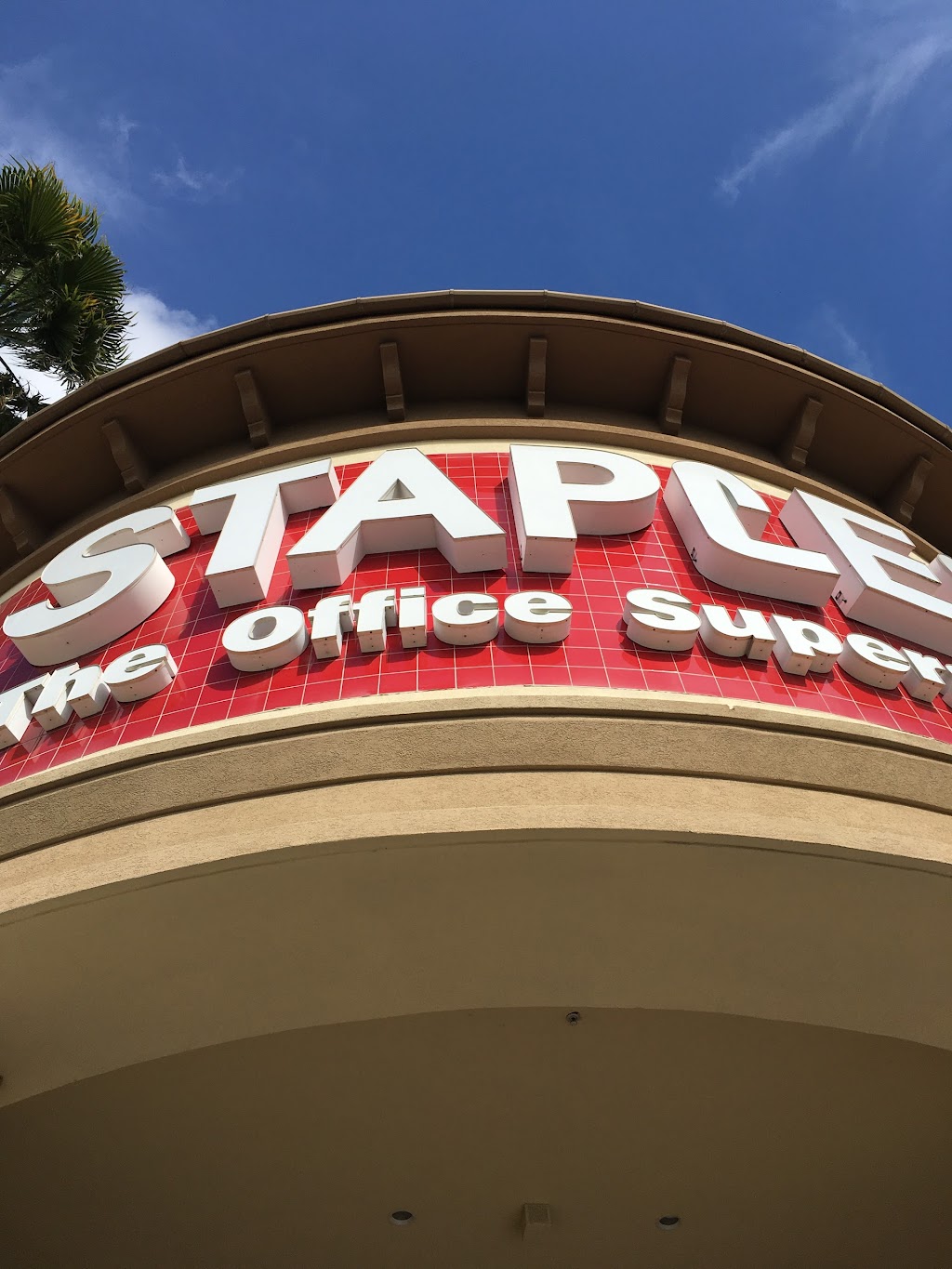 Staples | 2774 E Colonial Dr, Orlando, FL 32803, USA | Phone: (407) 894-7226