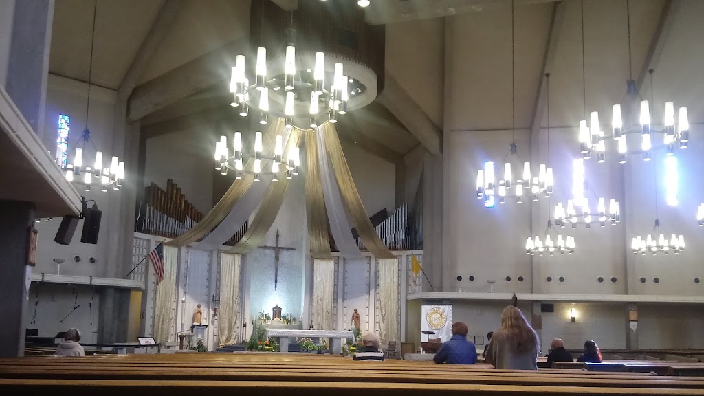 St. Pius Catholic Church | 1100 Woodside Rd, Redwood City, CA 94061, USA | Phone: (650) 361-1411