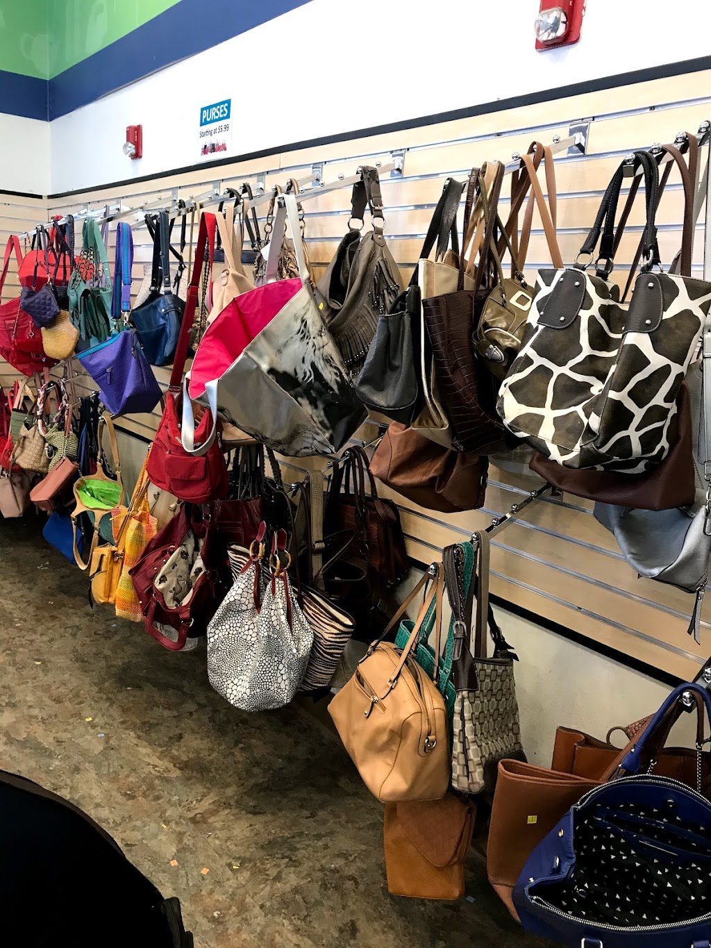 Goodwill Store & Donation Center | 311A West Pacific Coast Hwy Wilmington Plaza Shopping Center, Wilmington, CA 90744, USA | Phone: (310) 835-1047