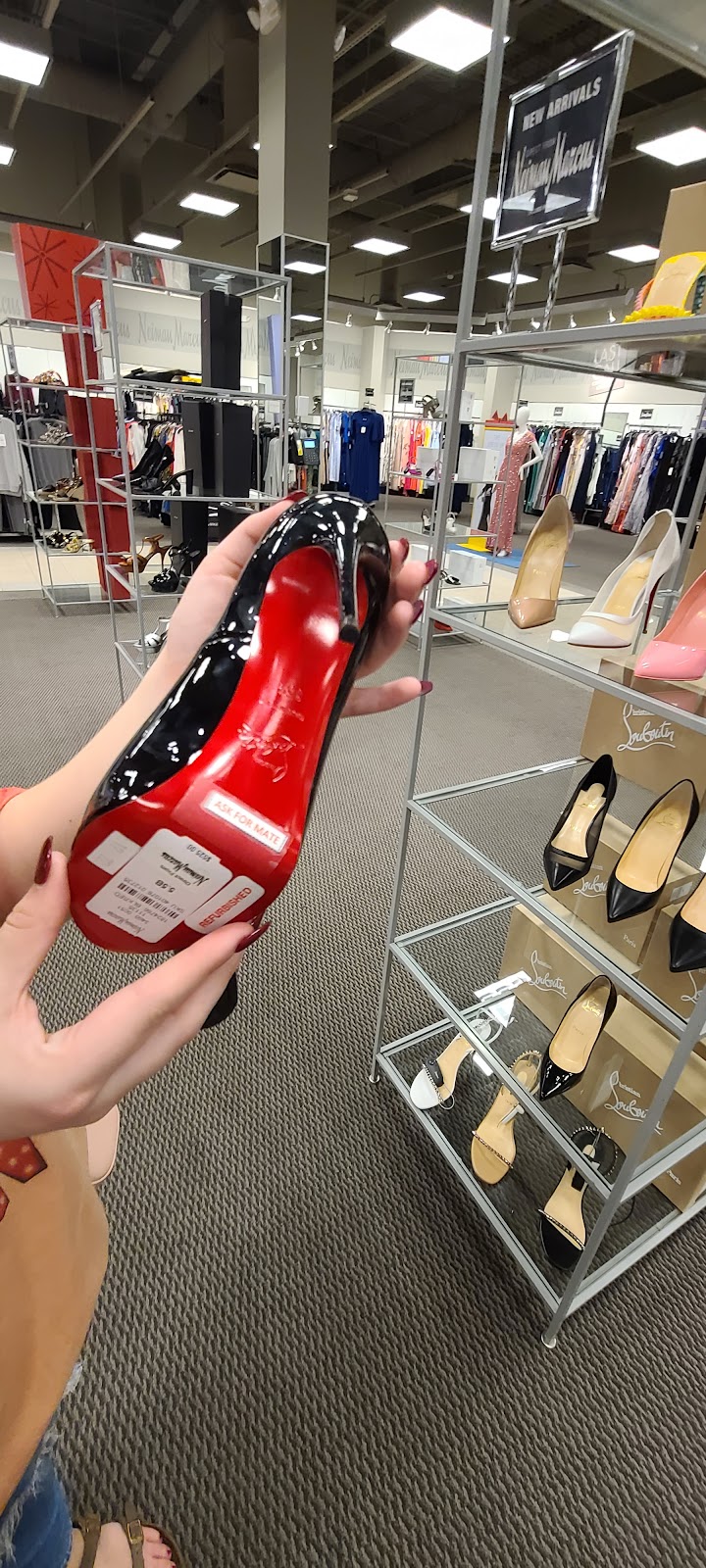 Neiman Marcus Last Call | 3939 IH 35 S Suite 1105, San Marcos, TX 78666, USA | Phone: (512) 395-8810