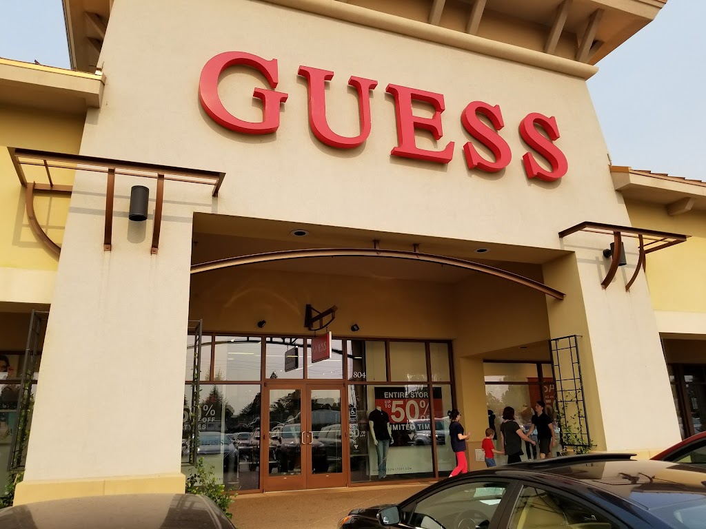 GUESS Factory | 1001 N Arney Rd #804, Woodburn, OR 97071, USA | Phone: (503) 980-2304