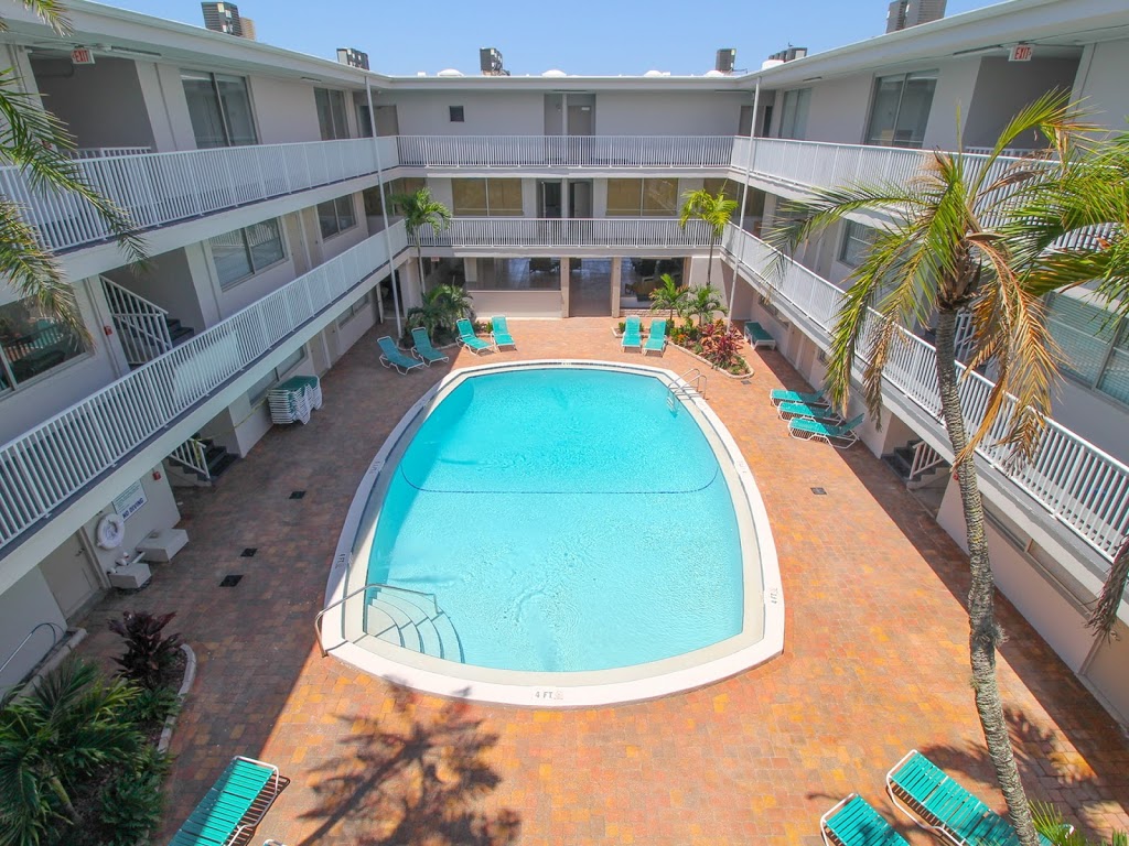 Sandalwood Beach Resort | 17100 Gulf Blvd, North Redington Beach, FL 33708, USA | Phone: (727) 202-7534