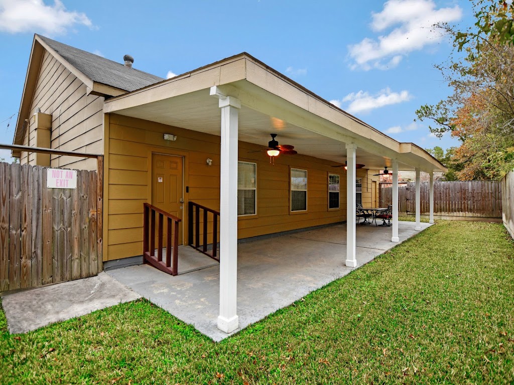 Cura at Homebridge Assisted Living | 1324 Lemm Rd 2, Spring, TX 77373, USA | Phone: (281) 841-3581