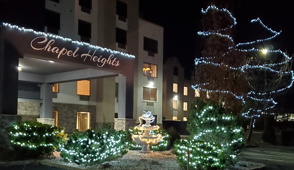 Chapel Heights A Sedona Senior Community | 7373 Niagara Square Dr, Niagara Falls, ON L2H 1J2, Canada | Phone: (905) 371-0121