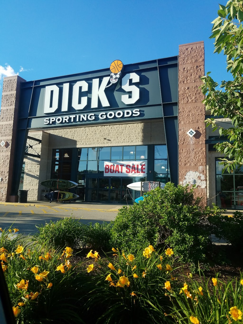 DICKS Sporting Goods | Rr 17 Box 18, Greensburg, PA 15601, USA | Phone: (724) 522-9777