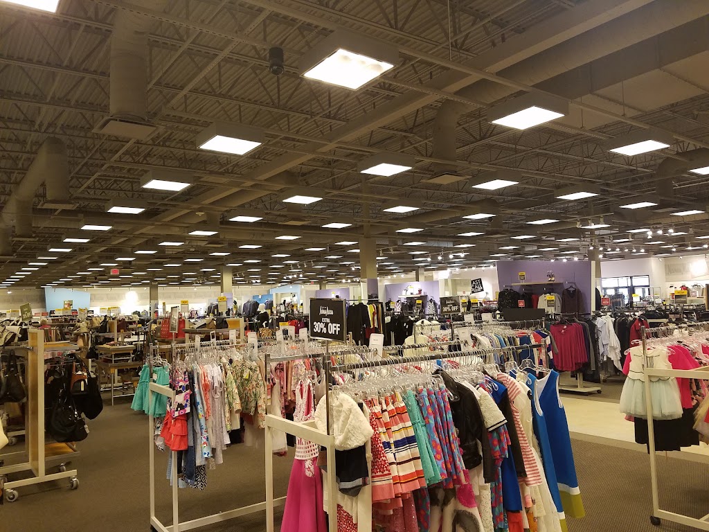 Neiman Marcus Last Call | 3939 IH 35 S Suite 1105, San Marcos, TX 78666, USA | Phone: (512) 395-8810