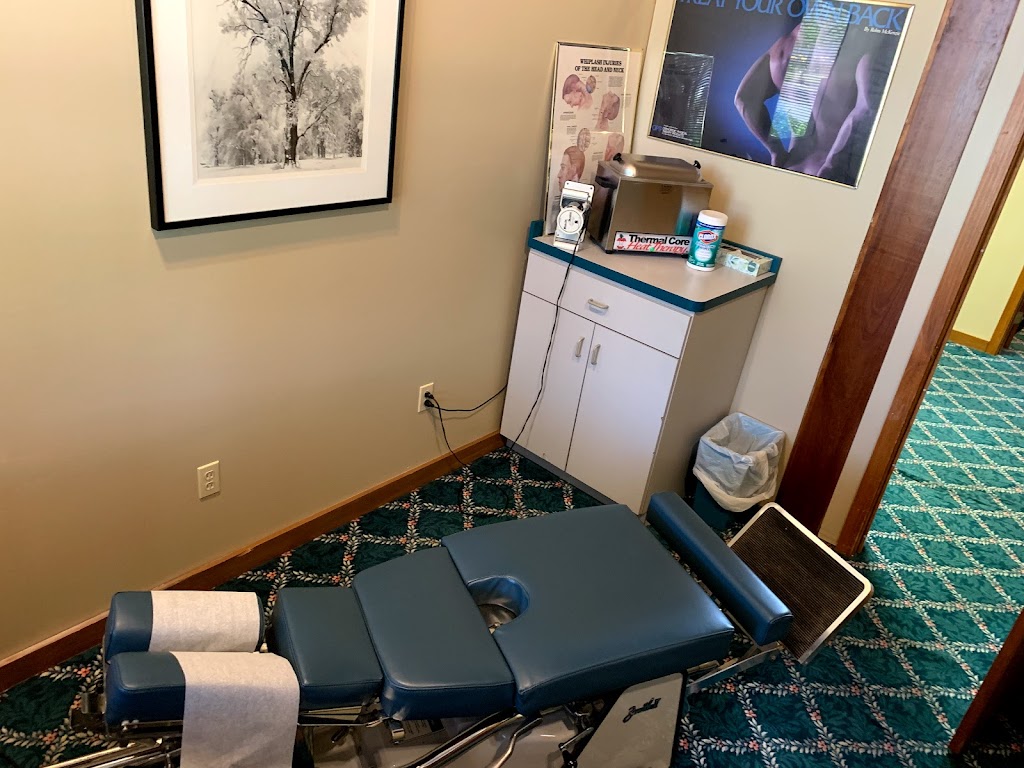 Lake Shore Chiropractic | 5449 Southwestern Blvd, Hamburg, NY 14075, USA | Phone: (716) 646-4000