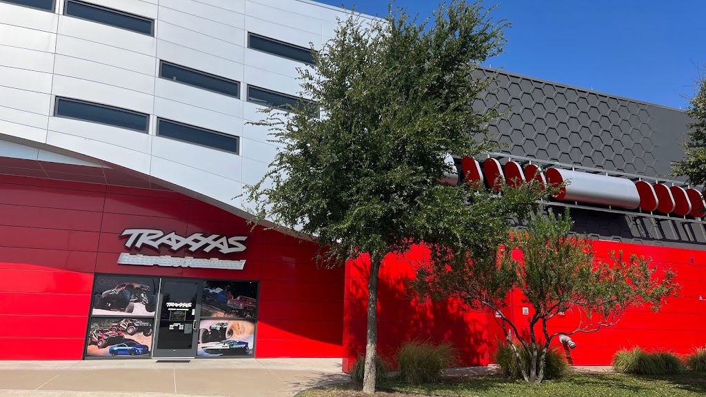 Traxxas | 6250 Traxxas Way, McKinney, TX 75070, USA | Phone: (972) 549-3000