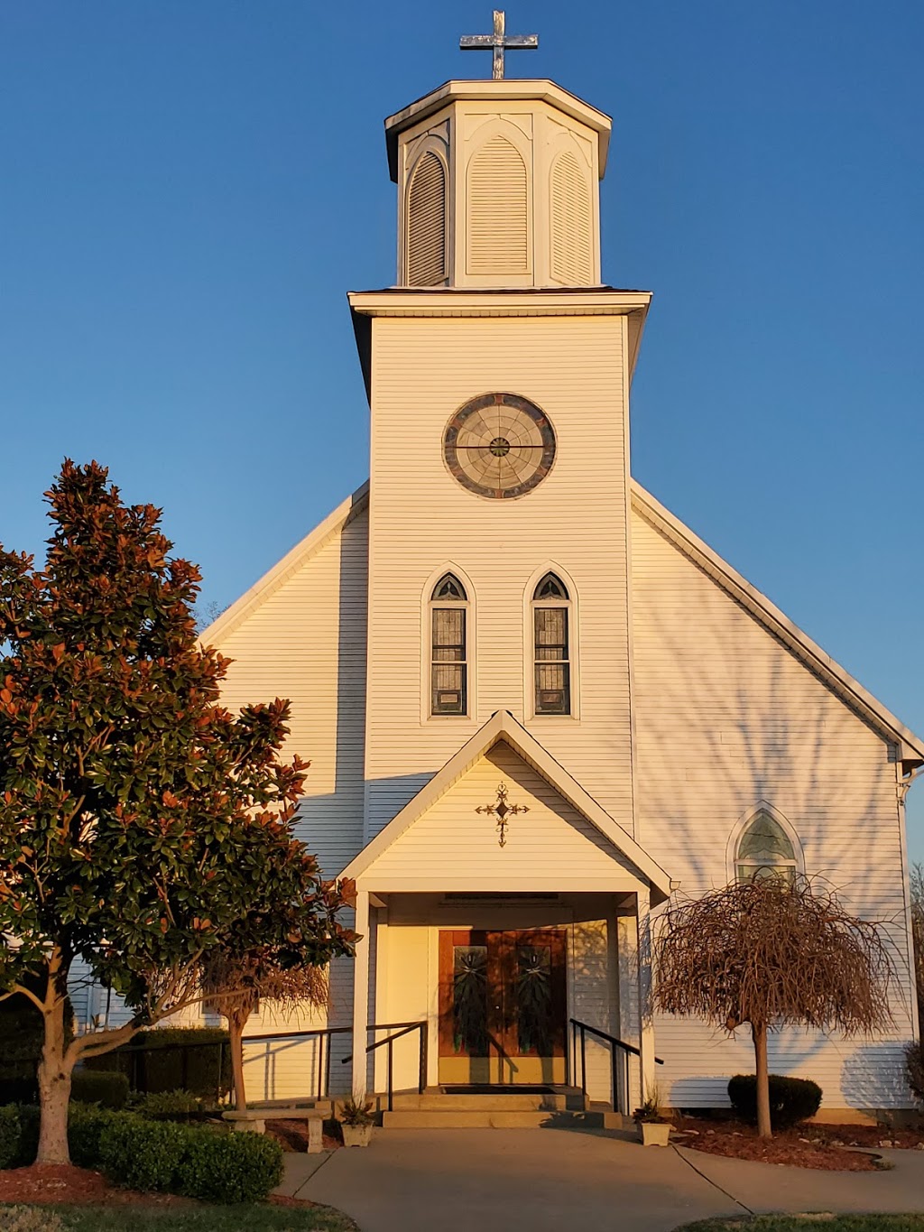 St Marys Church Navilleton | 7500 Navilleton Rd, Floyds Knobs, IN 47119, USA | Phone: (812) 923-5419