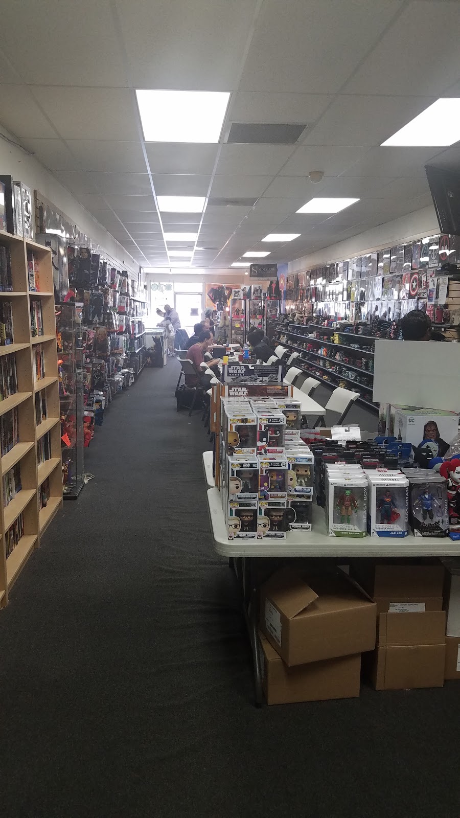 Metropolis Comics | 16509 Bellflower Blvd, Bellflower, CA 90706, USA | Phone: (562) 263-0277