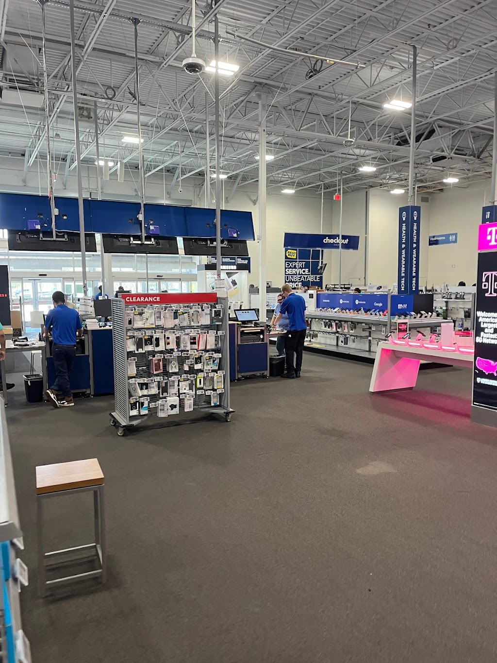 Best Buy | 5947 Wesley Grove Blvd, Wesley Chapel, FL 33544, USA | Phone: (813) 929-2100