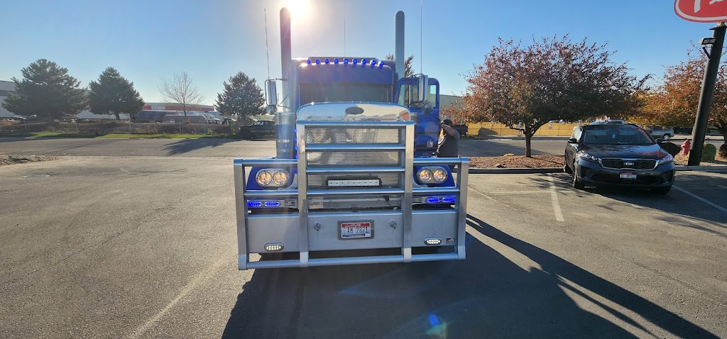 Jackson Group Peterbilt - Caldwell, Idaho | 1505 Industrial Way, Caldwell, ID 83605, USA | Phone: (208) 453-7020