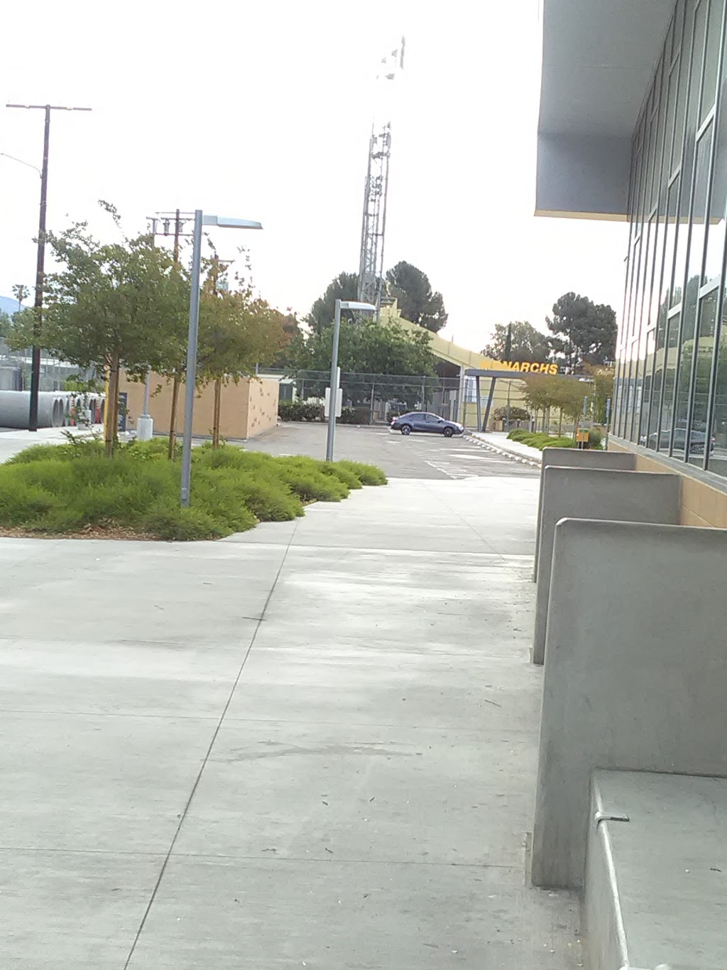 LAVC Community Services Center | 5800 Fulton Ave, Valley Glen, CA 91401, USA | Phone: (818) 947-2577