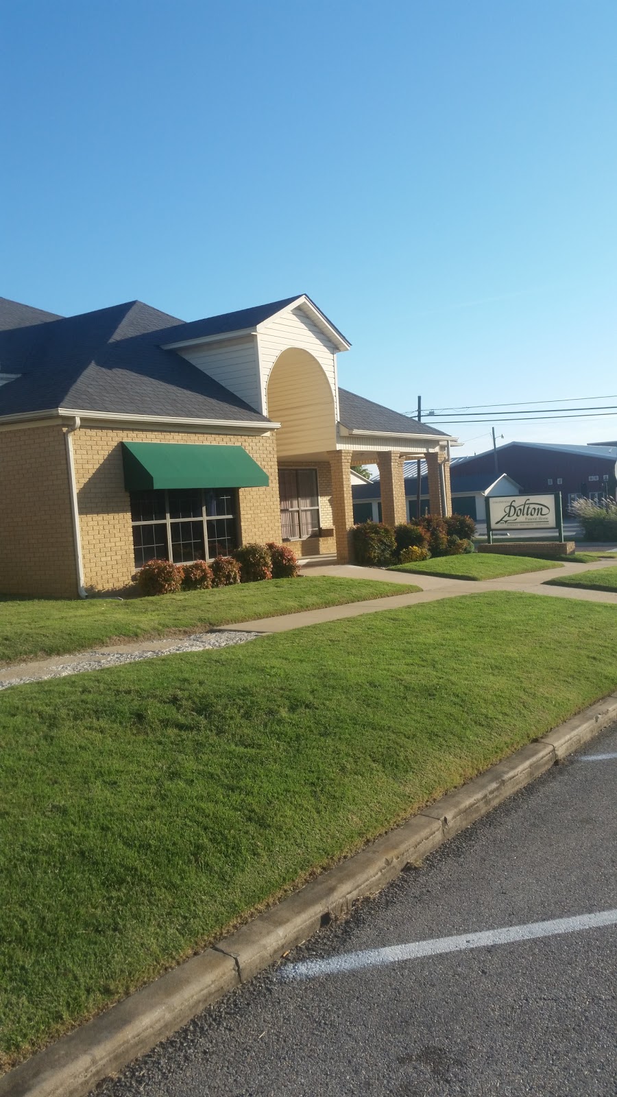 Collinsville Funeral Home | 1302 W Main St, Collinsville, OK 74021, USA | Phone: (918) 371-2111