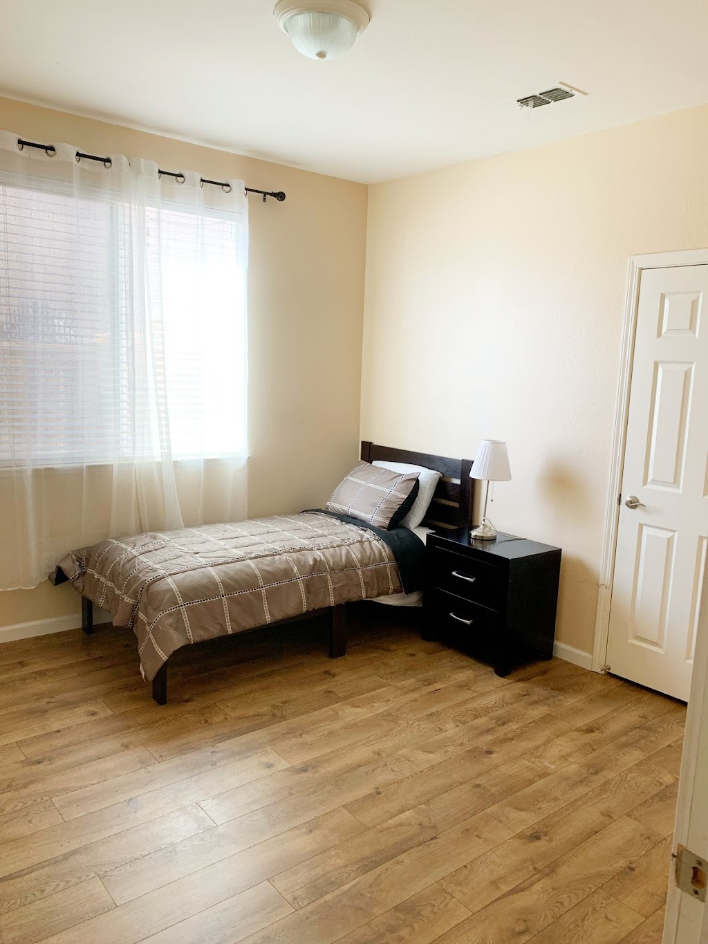Bright Path Care Home | 2170 Hausam Ln, Fairfield, CA 94533, USA | Phone: (707) 386-3888