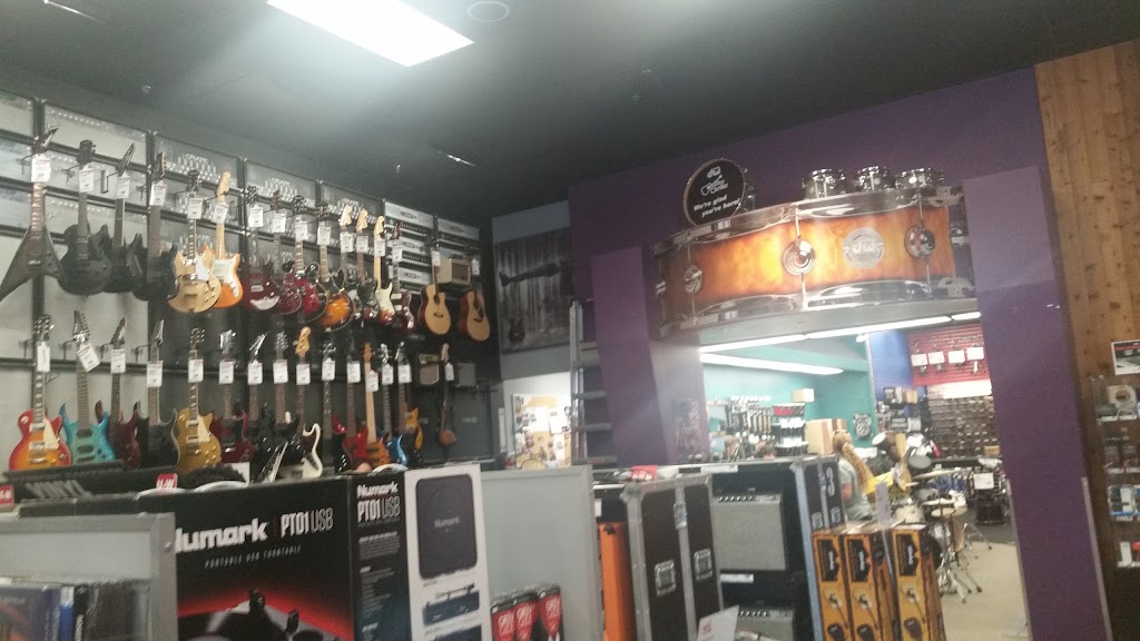 Guitar Center | 4254 S Mooney Blvd, Visalia, CA 93277, USA | Phone: (559) 713-0352