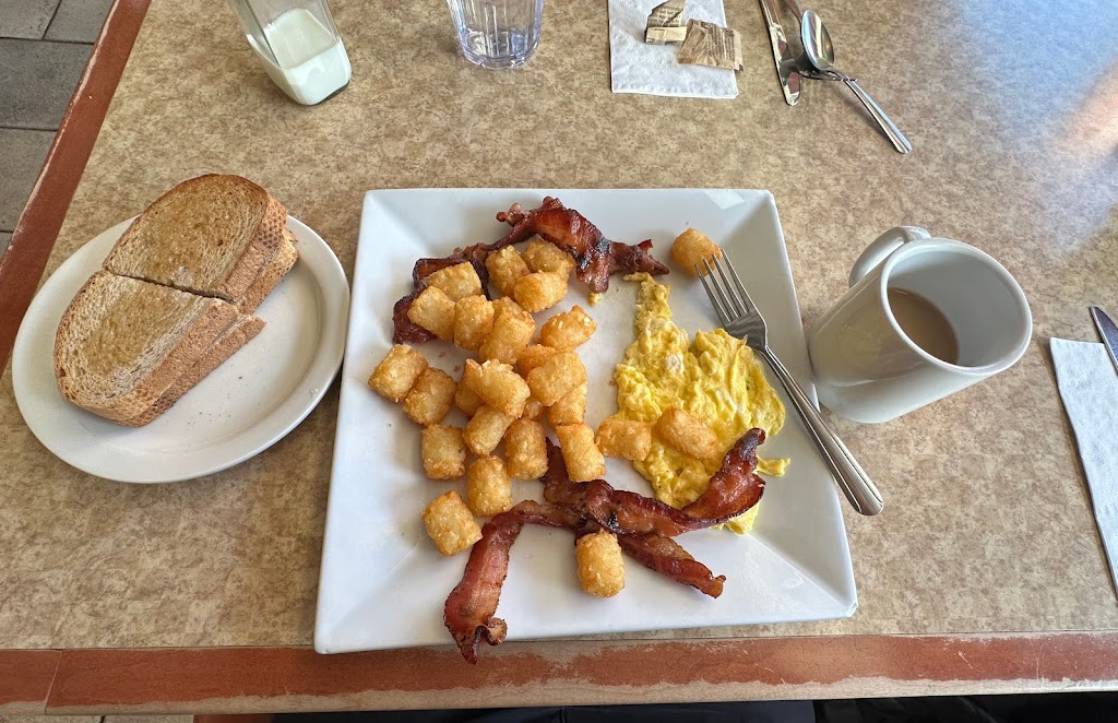 DDs Diner | 191 N Highland Ave, Ossining, NY 10562, USA | Phone: (914) 236-3779