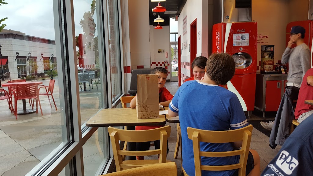 Five Guys | 10635 Innovation Drive, Miamisburg, OH 45342, USA | Phone: (937) 865-9199