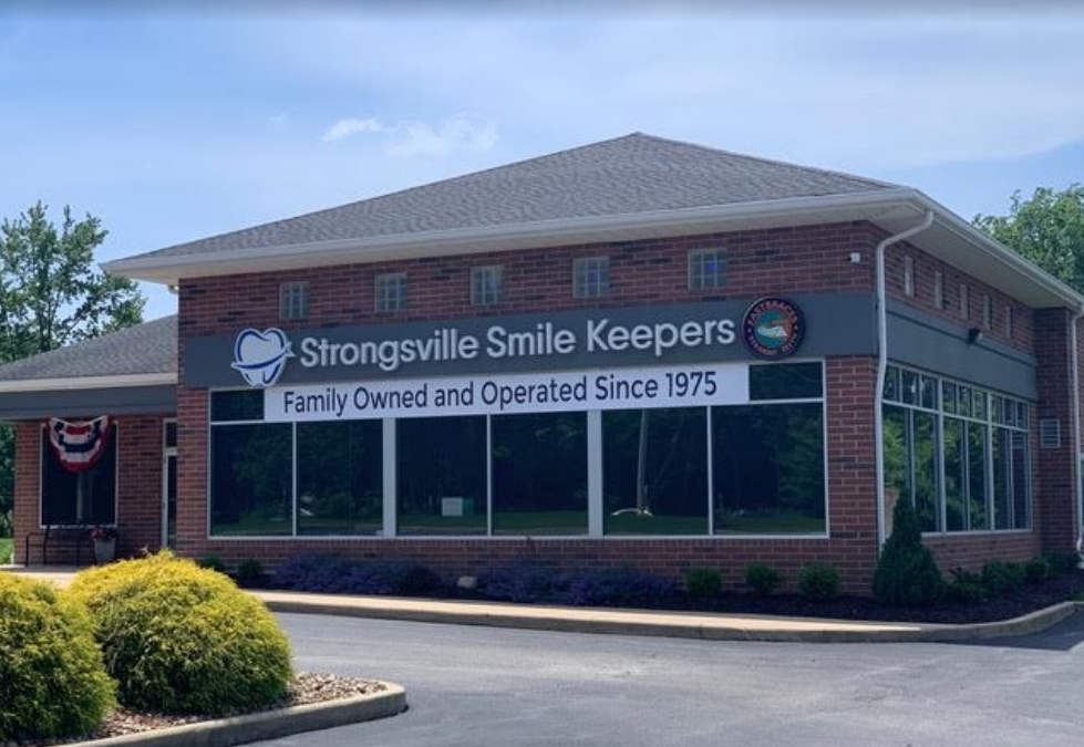 Strongsville Smile Keepers | 17112 Pearl Rd, Strongsville, OH 44136, USA | Phone: (440) 508-4080