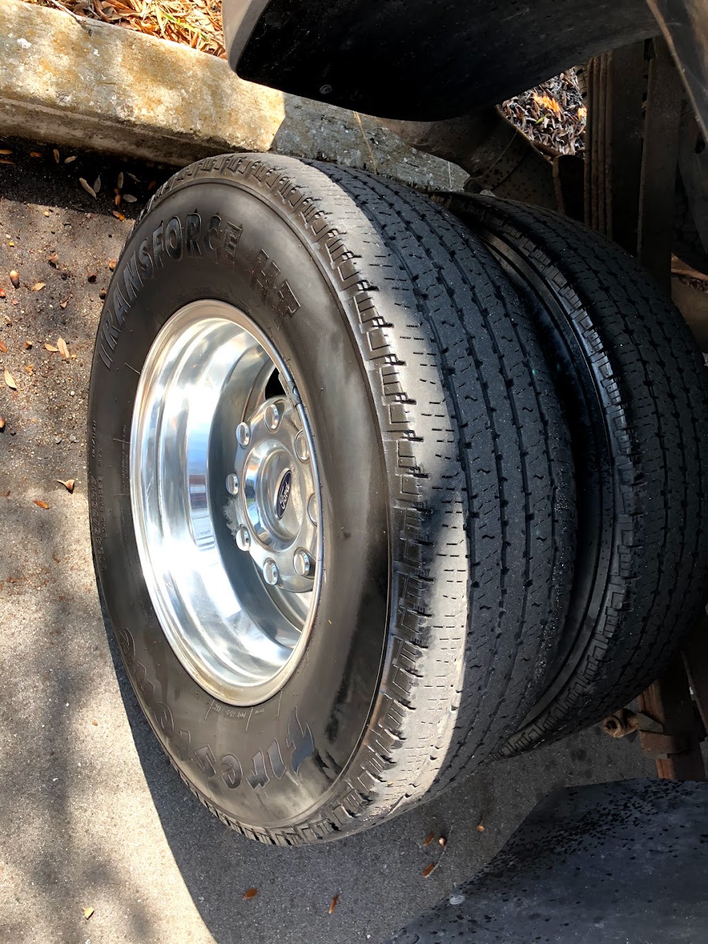 Bearfoot Enterprises, LLC - New & Used Tires | 3513 12th St E, Ellenton, FL 34222, USA | Phone: (941) 722-8548