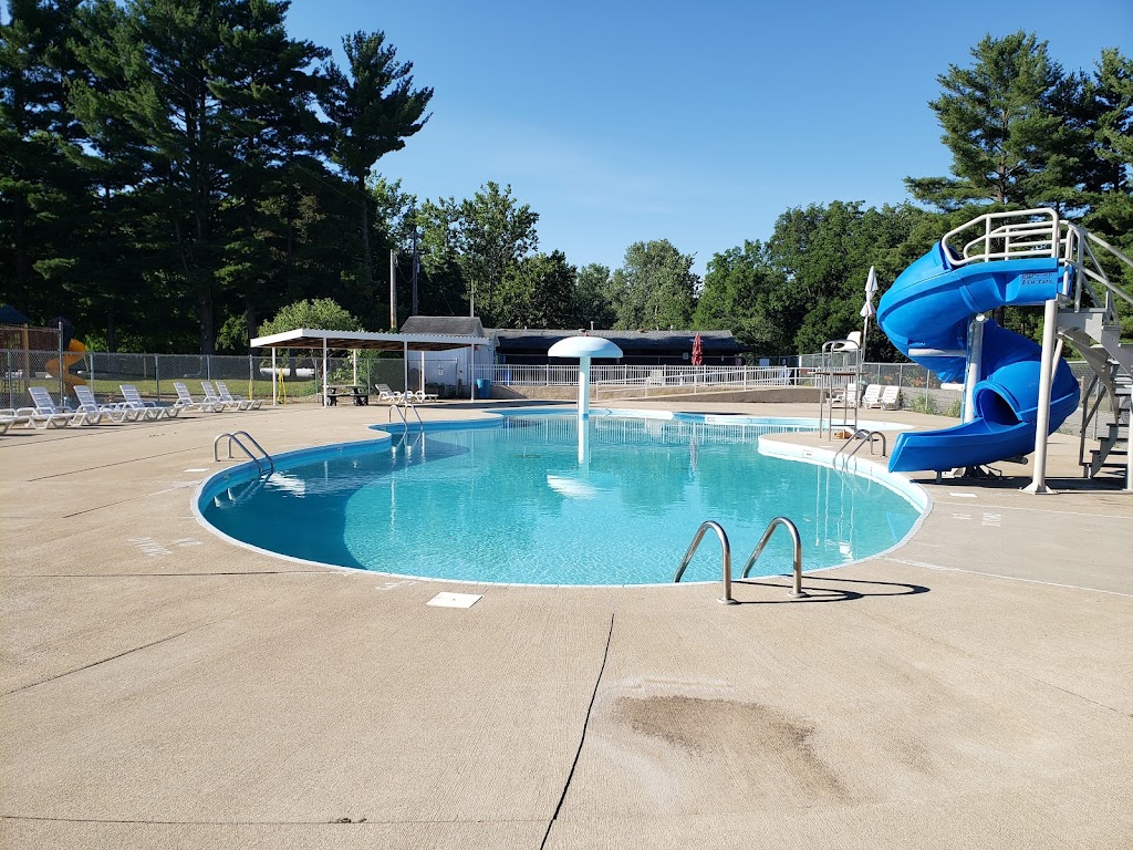 Ebys Pines RV Park & Campground | 14588 IN-120, Bristol, IN 46507, USA | Phone: (574) 848-4583