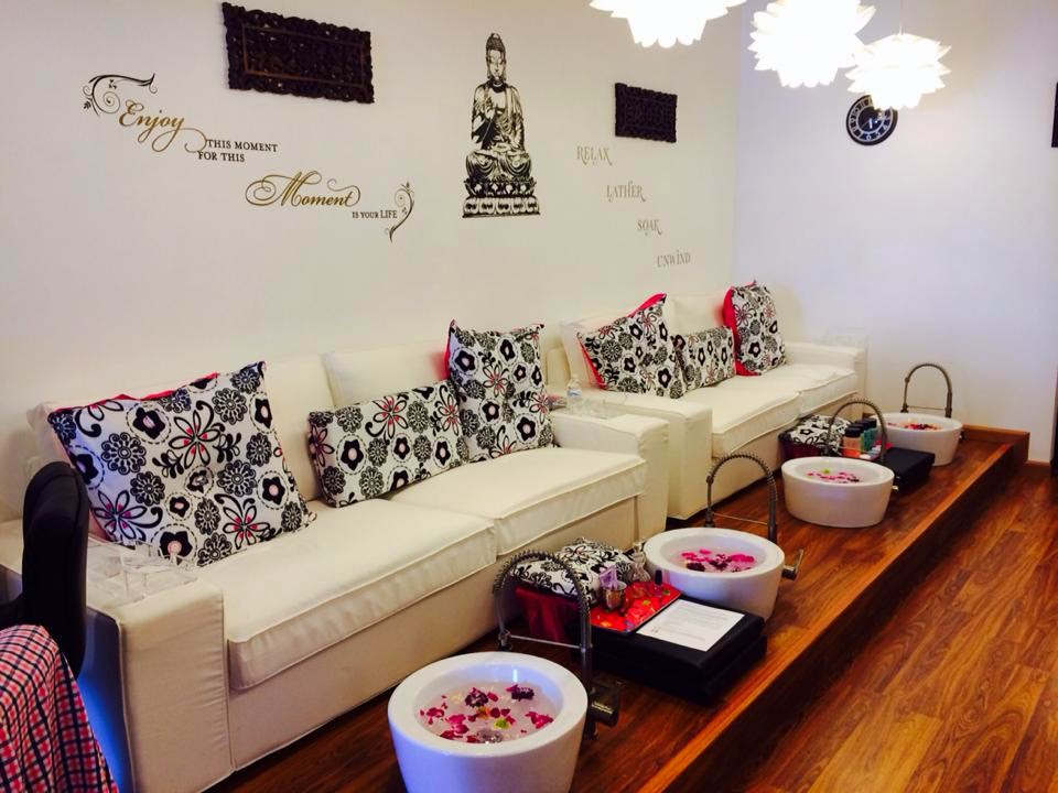 Kat Lotus Nail & Beauty Lounge | 2763 Medina Rd, Medina, OH 44256, USA | Phone: (330) 969-2649