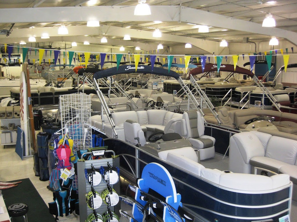 West Lakes Boat Mart Sales | 2811 US-6, Kendallville, IN 46755, USA | Phone: (260) 343-9000