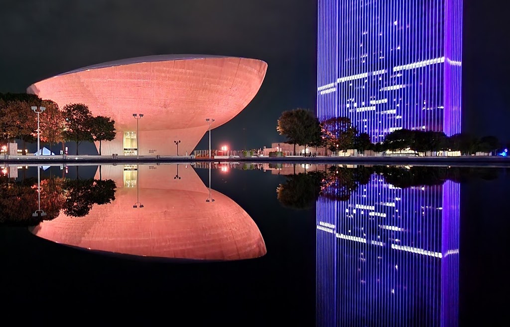 Empire State Plaza Ice Rink | Empire State Plaza, Albany, NY 12210, USA | Phone: (518) 473-6299